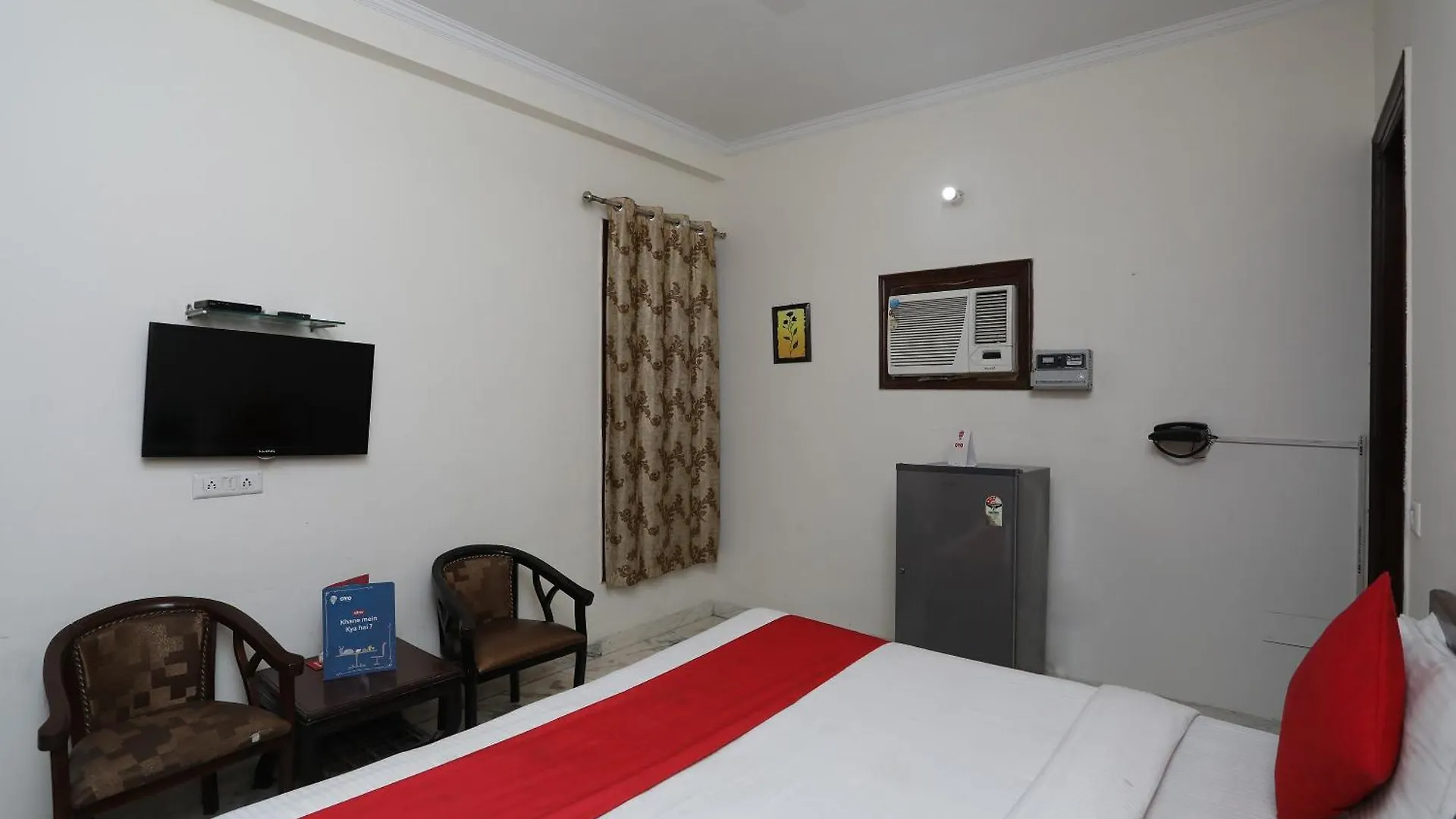 Hotel Singh Residency Gurgaon 3*,