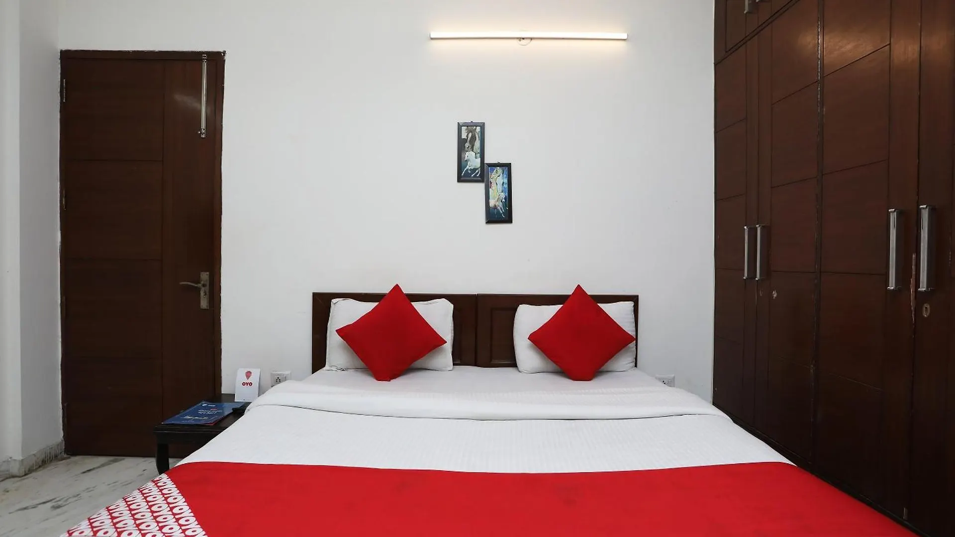 Hotel Singh Residency Gurgaon