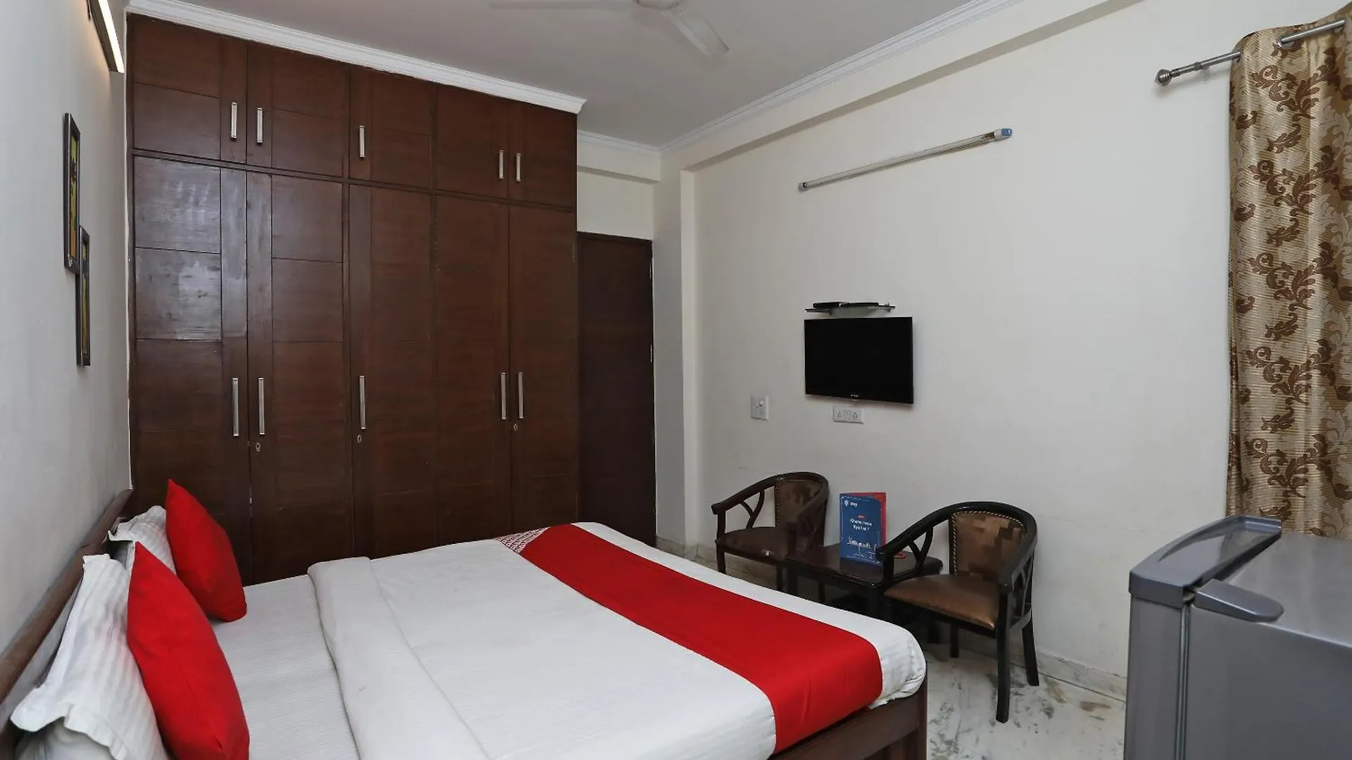 Hotel Singh Residency Gurgaon